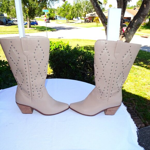 Arula Beige Studded Women's Wide Calf Cowboy Boots  10W Never Worn - Picture 4 of 11